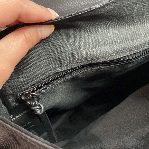 NWT| BOTKIER BACKPACK IN BLACK - Picture 7 of 11